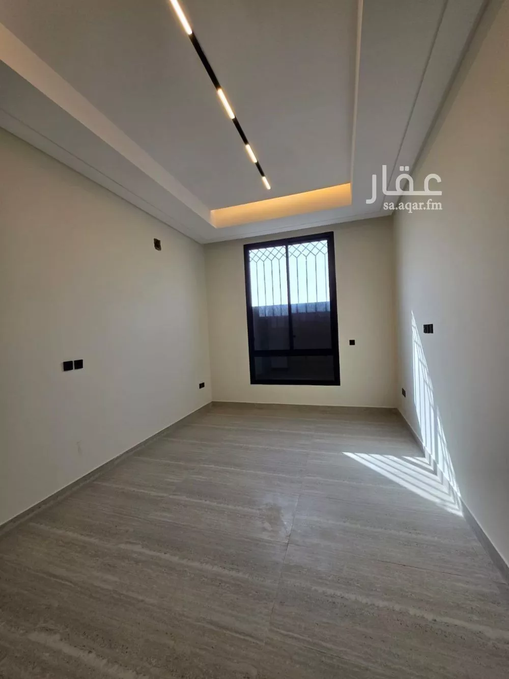 دور 4 غرف في المونسية 13
