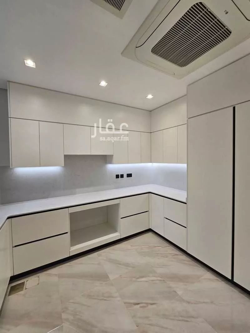 4 bedroom villa in Sidrah 13