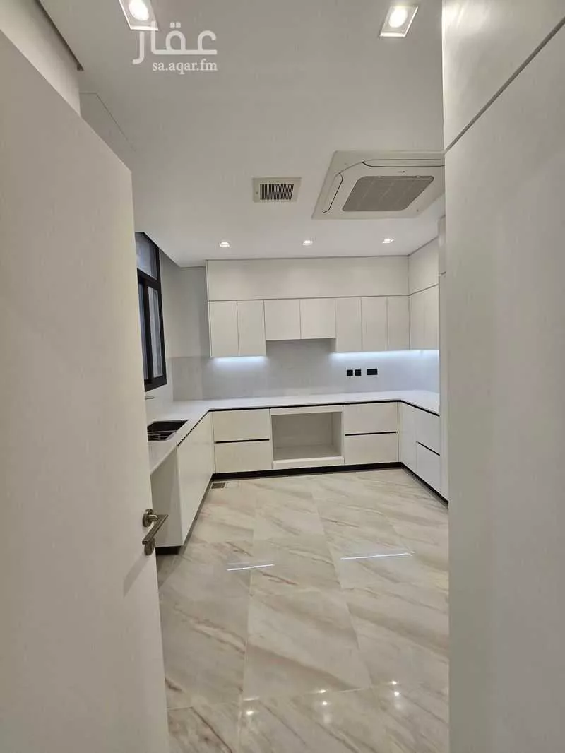 4 bedroom villa in Sidrah 10