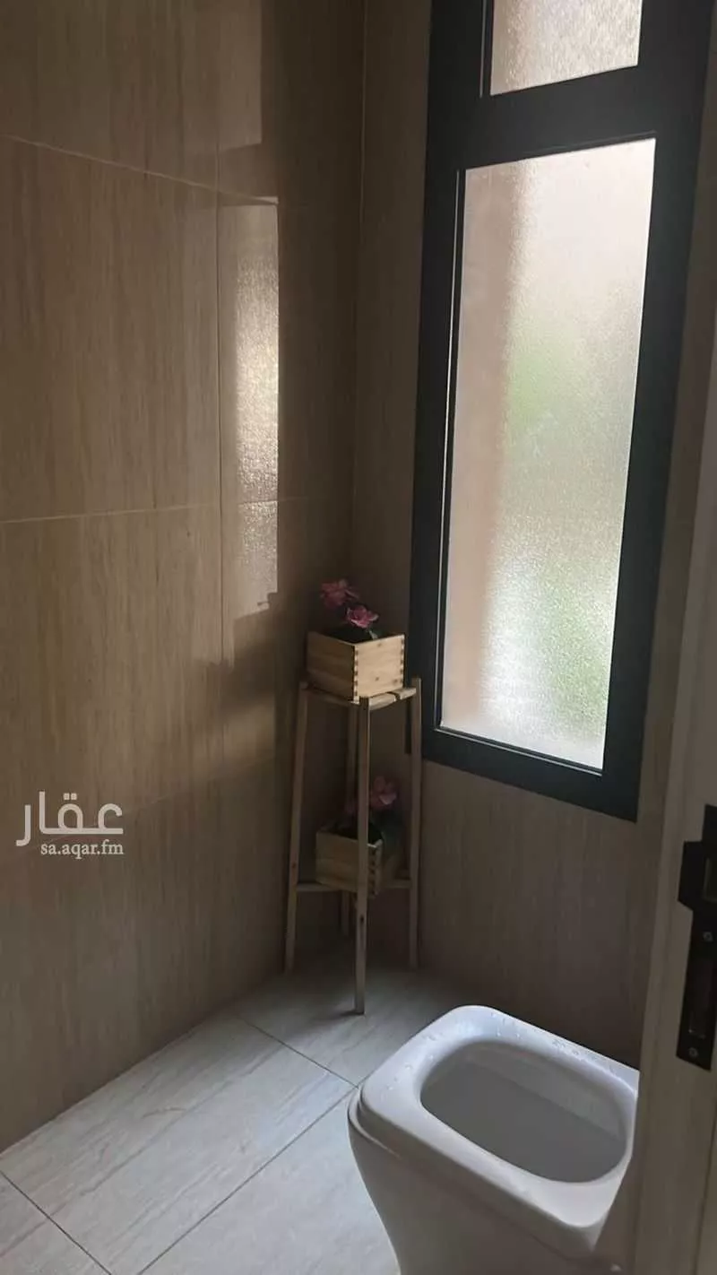 فيلا 4 غرف في الرمال 10