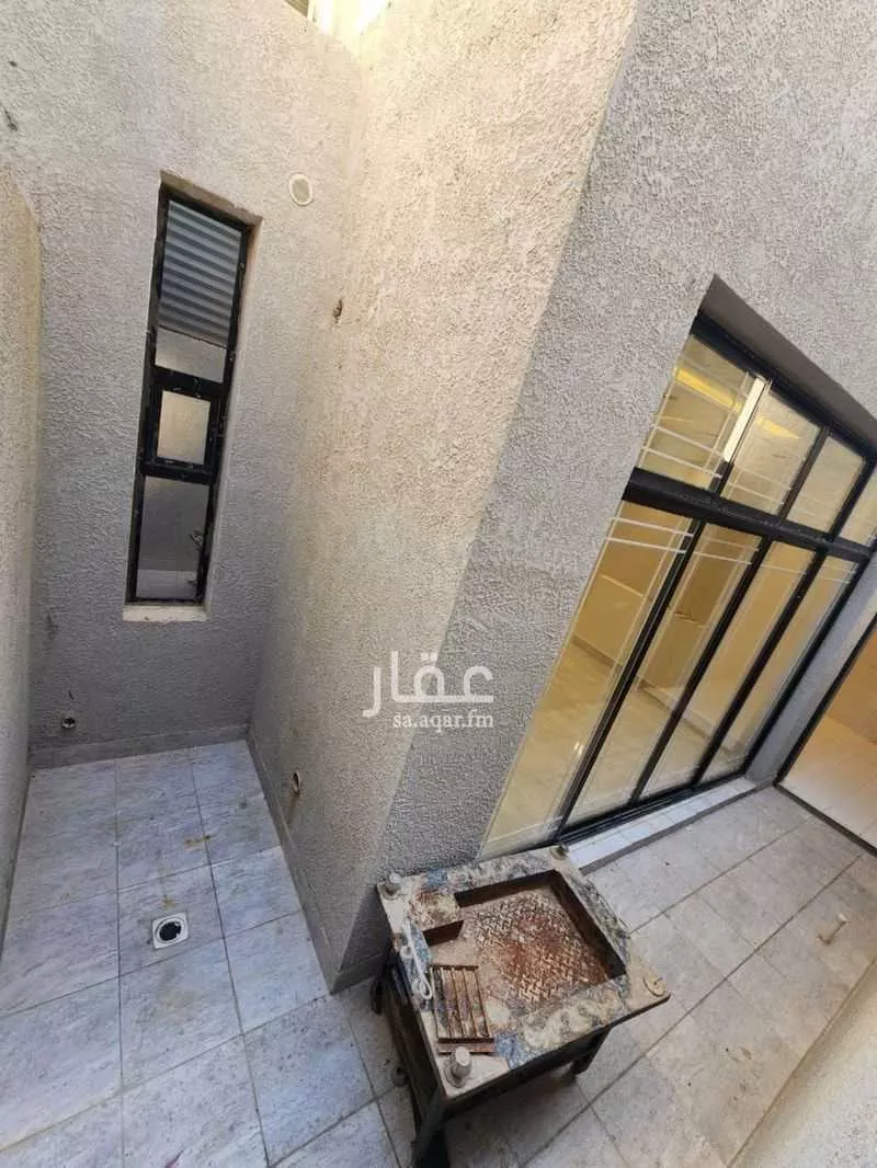 فيلا 5 غرف في المهدية 23