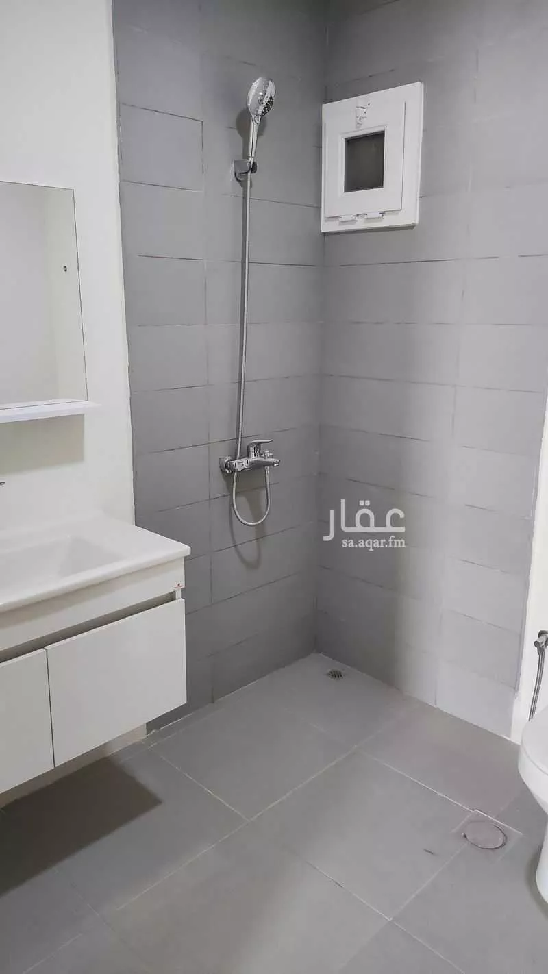 فيلا 5 غرف في الرياض 10