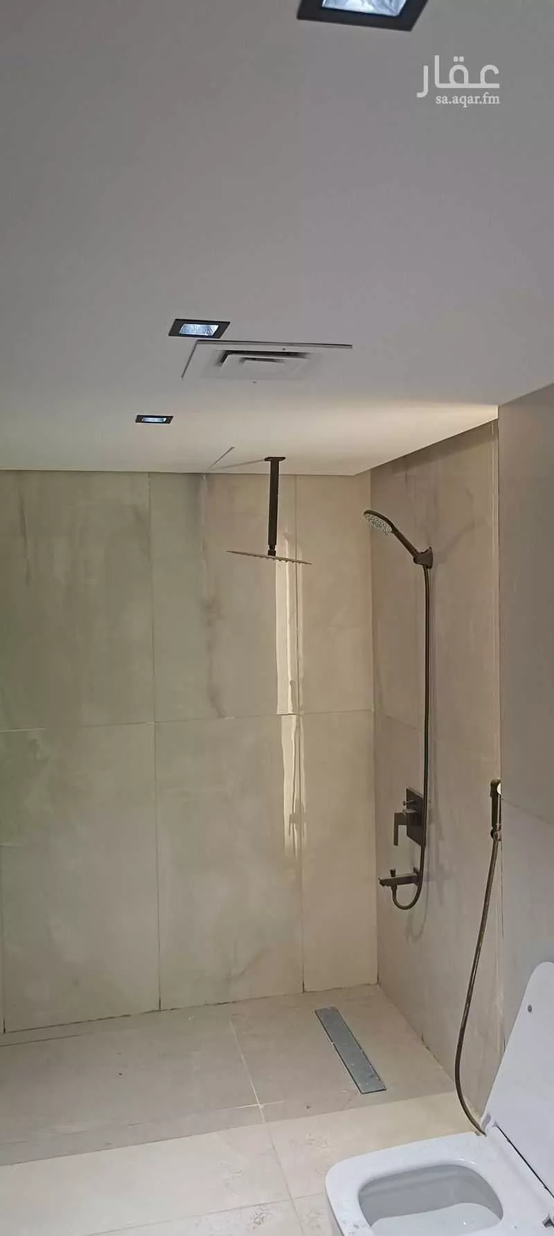 6 bedroom villa in Al Yasmin, Riyadh 23