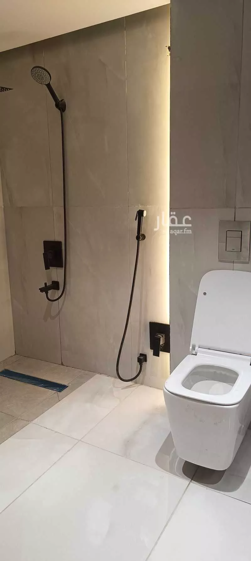6 bedroom villa in Al Yasmin, Riyadh 9