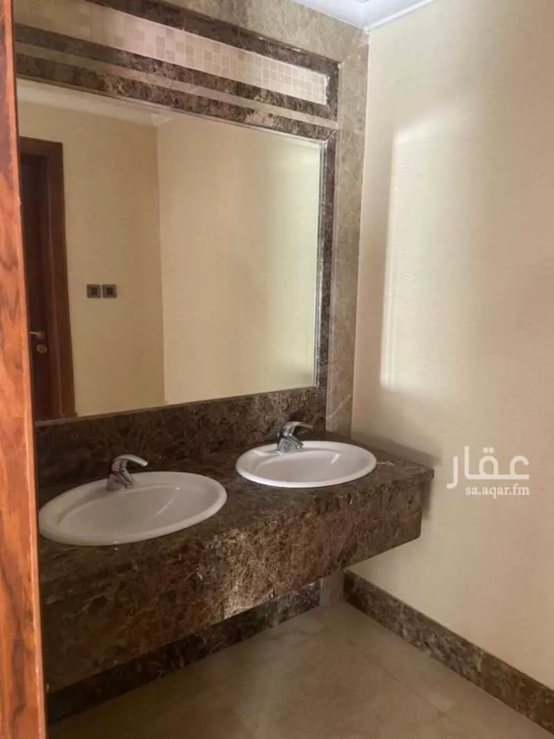 6 bedroom villa in Hittin, Riyadh 7