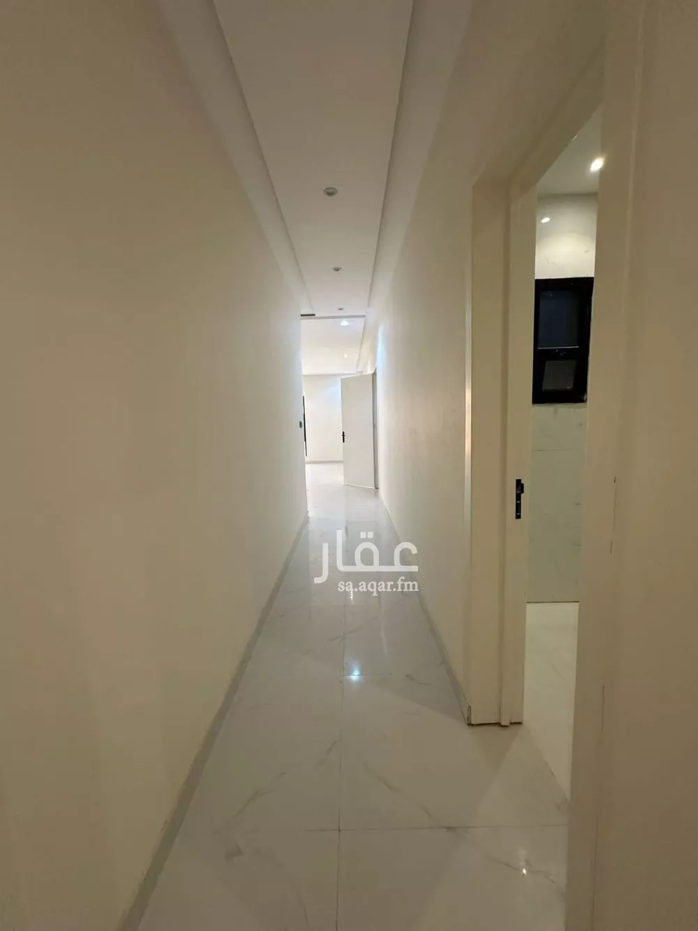 4 bedroom apartment in Al Hazm 8