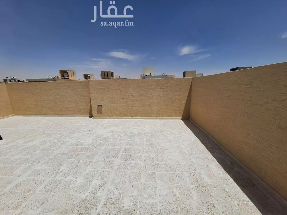 4 bedroom floor in Al Rimal 9