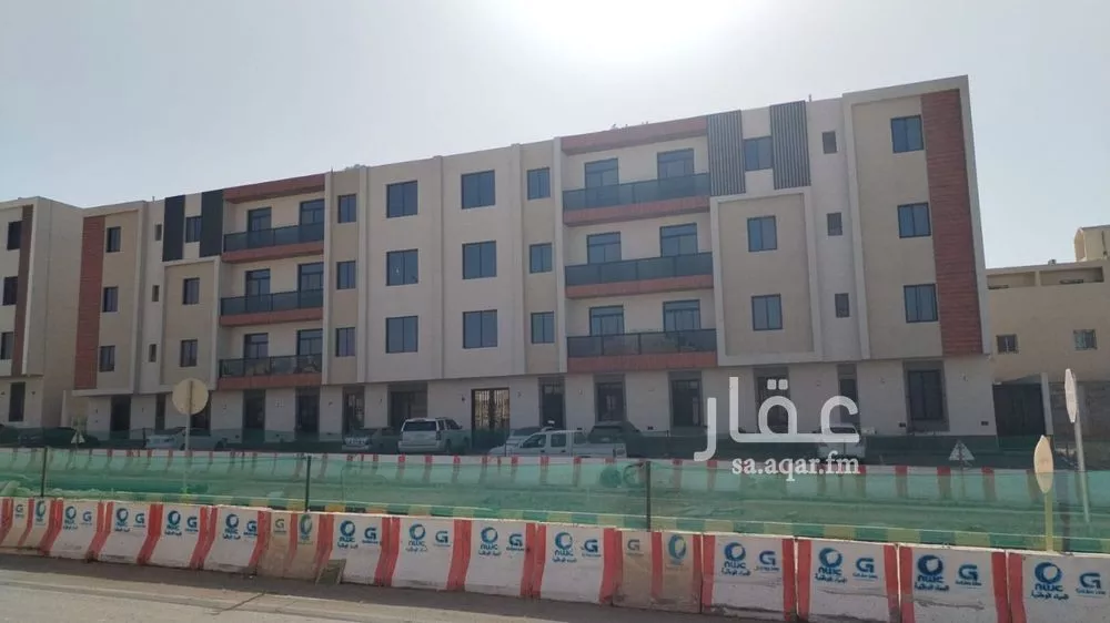5 bedroom apartment in Al Hazm 2