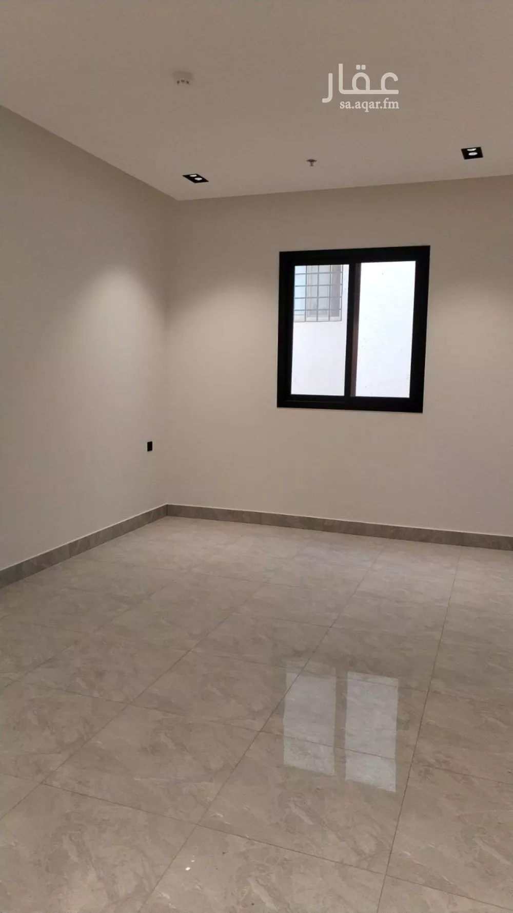 5 bedroom apartment in Al Hazm 5