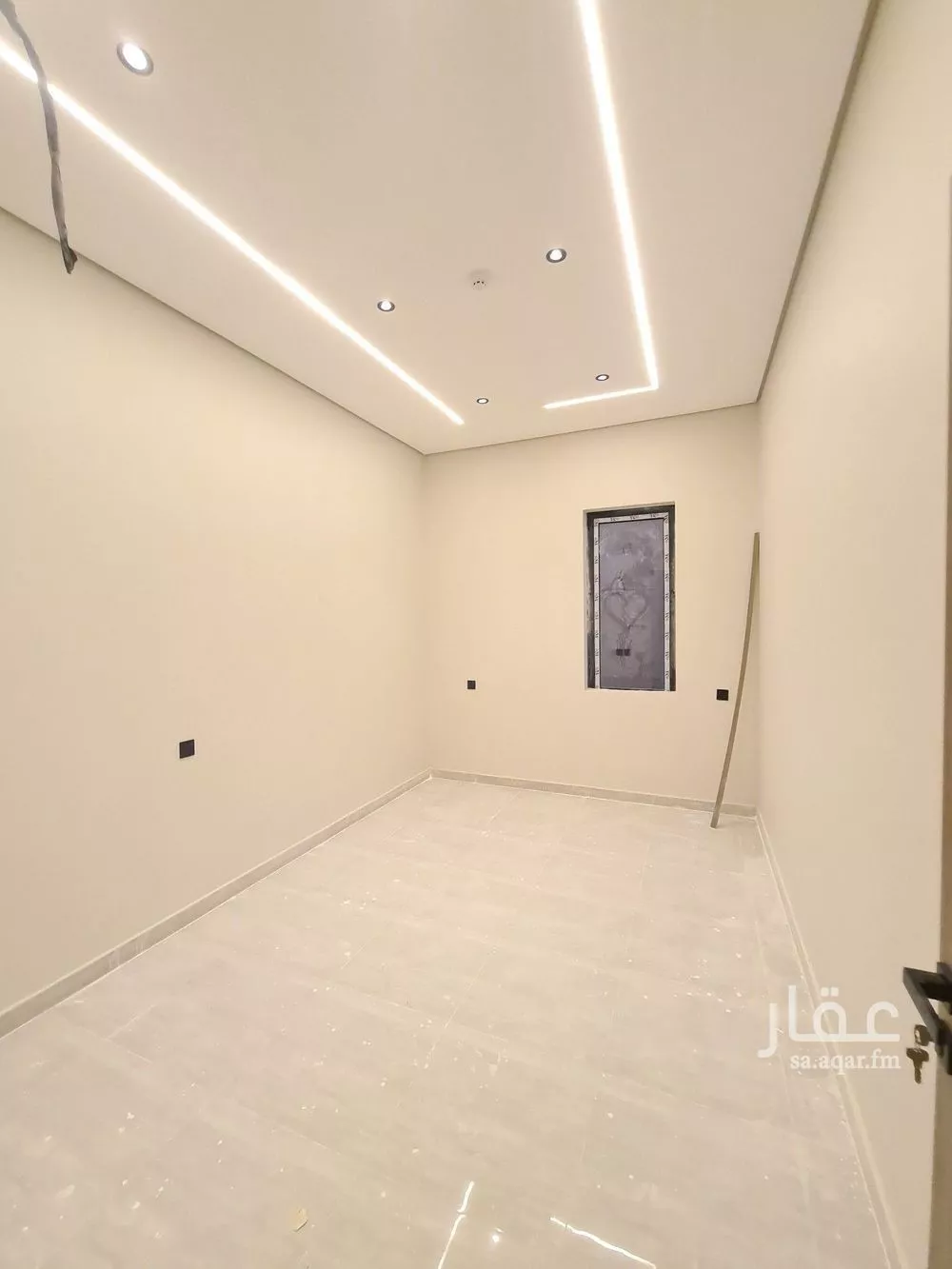 فيلا 4 غرف في ظهرة نمار 10