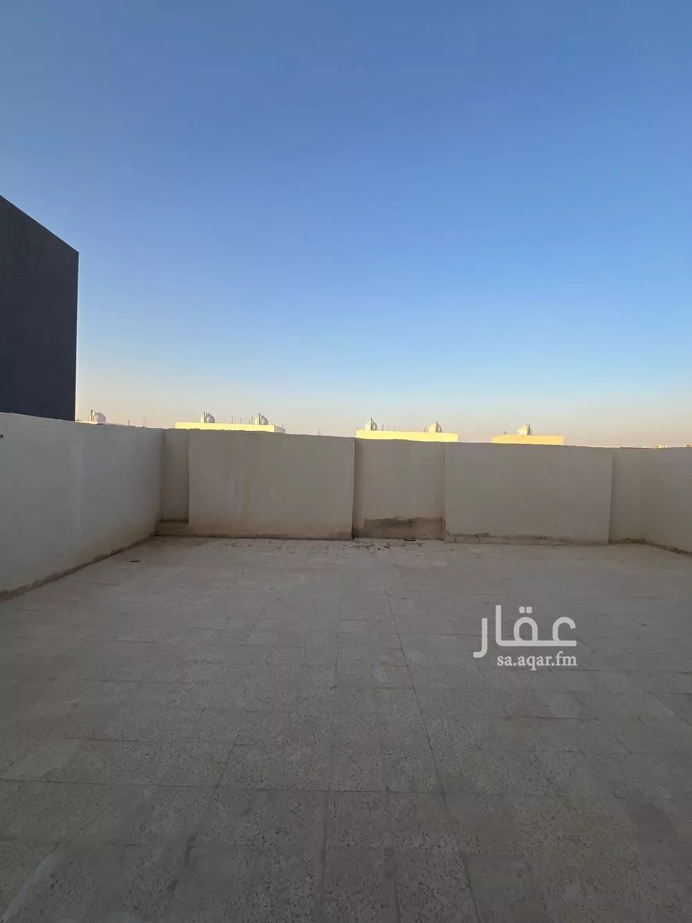 4 bedroom floor in Okaz 3