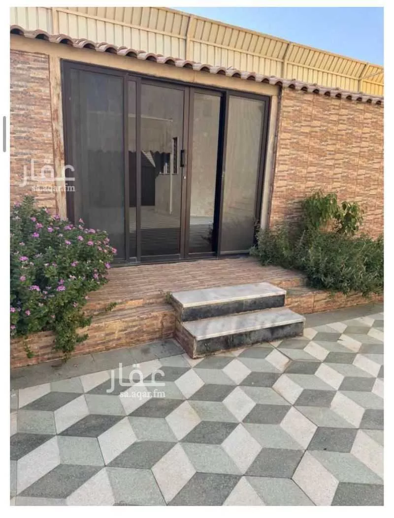 فيلا 6 غرف في الرائد 3