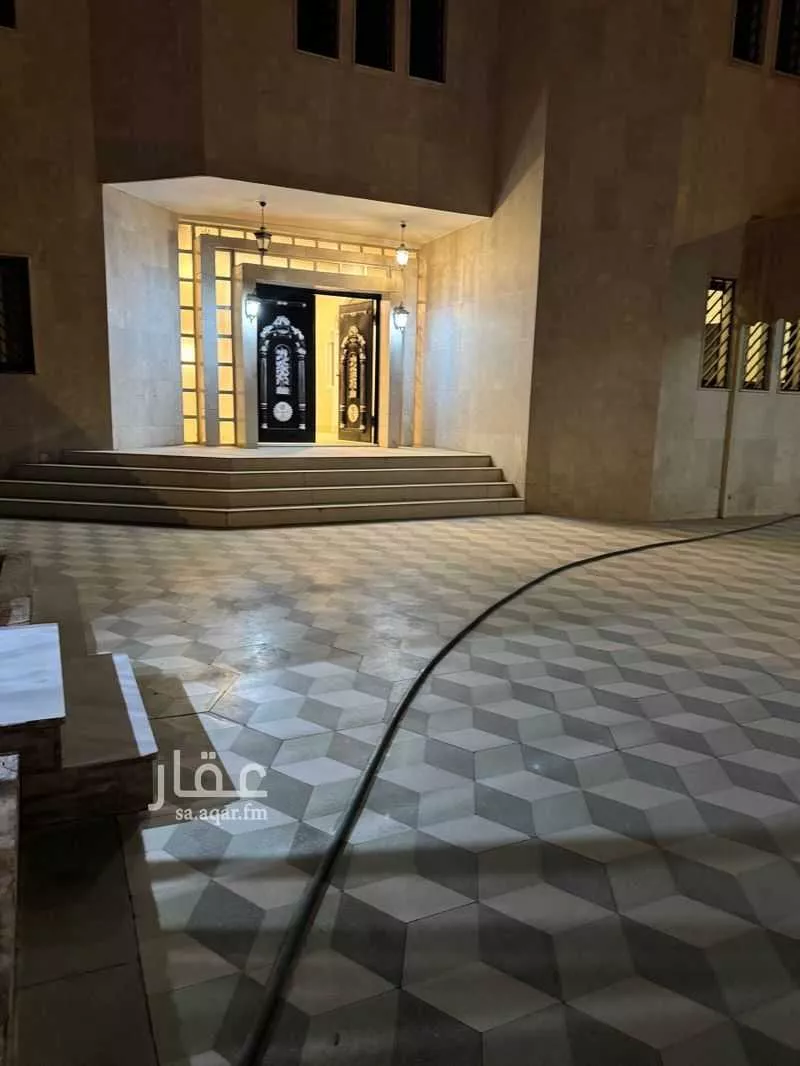 فيلا 6 غرف في الرائد 21