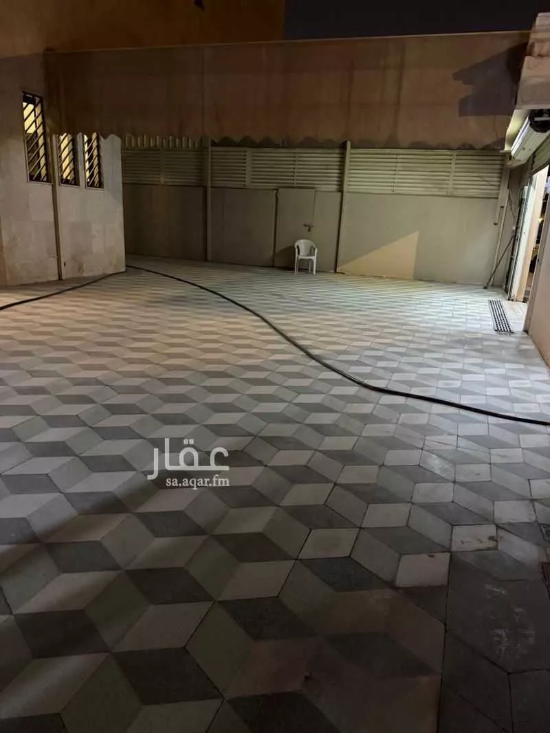 فيلا 6 غرف في الرائد 22