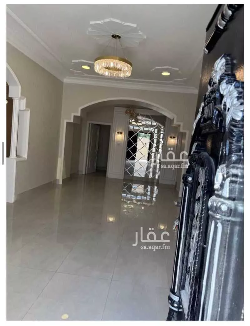 فيلا 6 غرف في الرائد 7