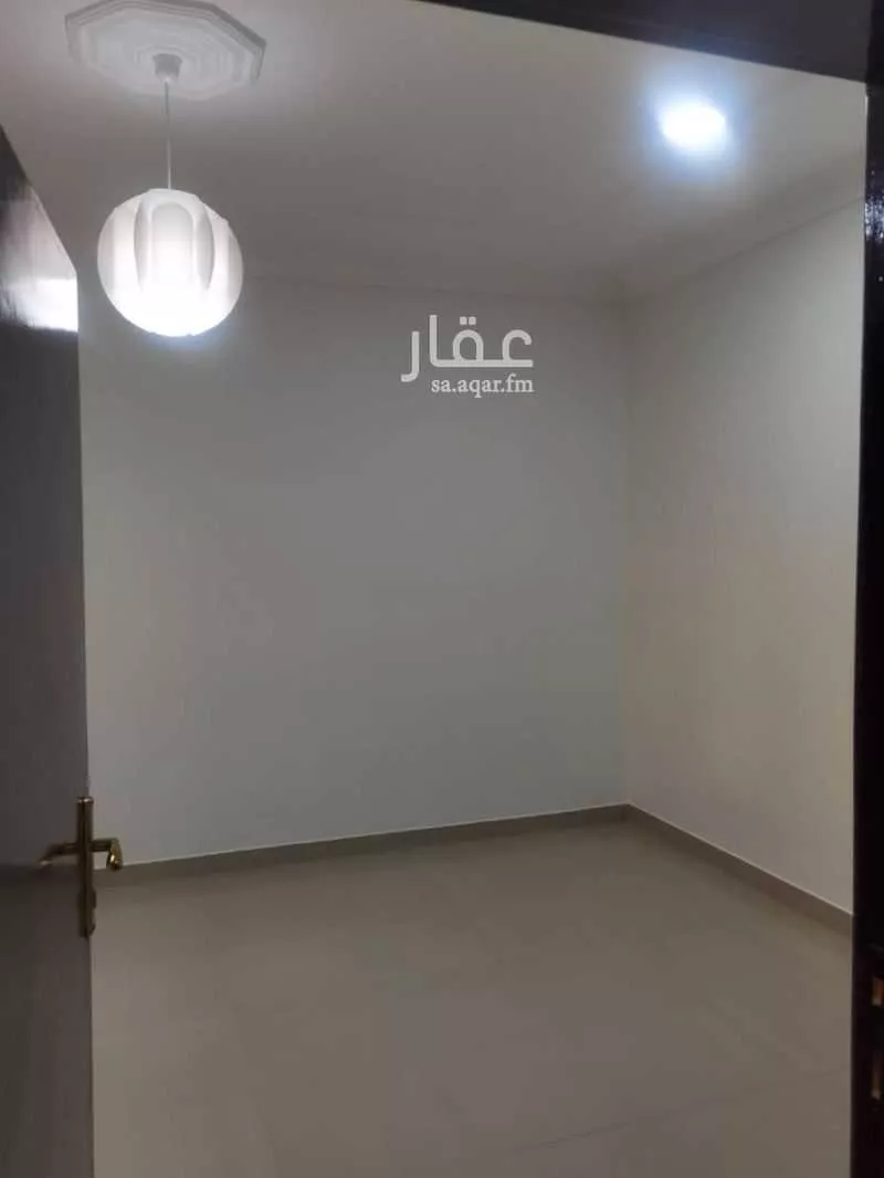 فيلا 5 غرف في المونسية 6