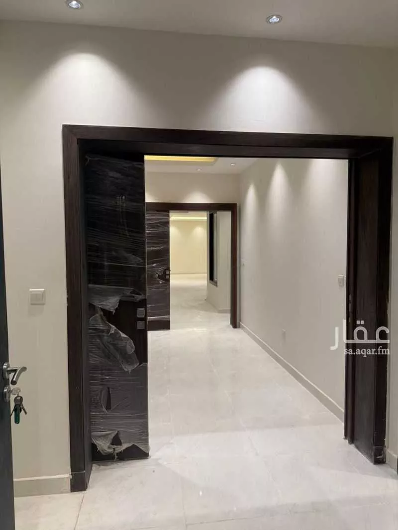 4 bedroom villa in Al Janadriyah 4