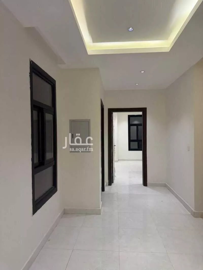 4 bedroom villa in Al Janadriyah 5