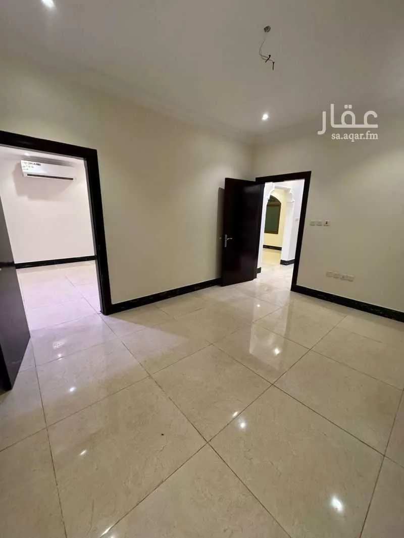 8 bedroom villa in Al Wahah 12