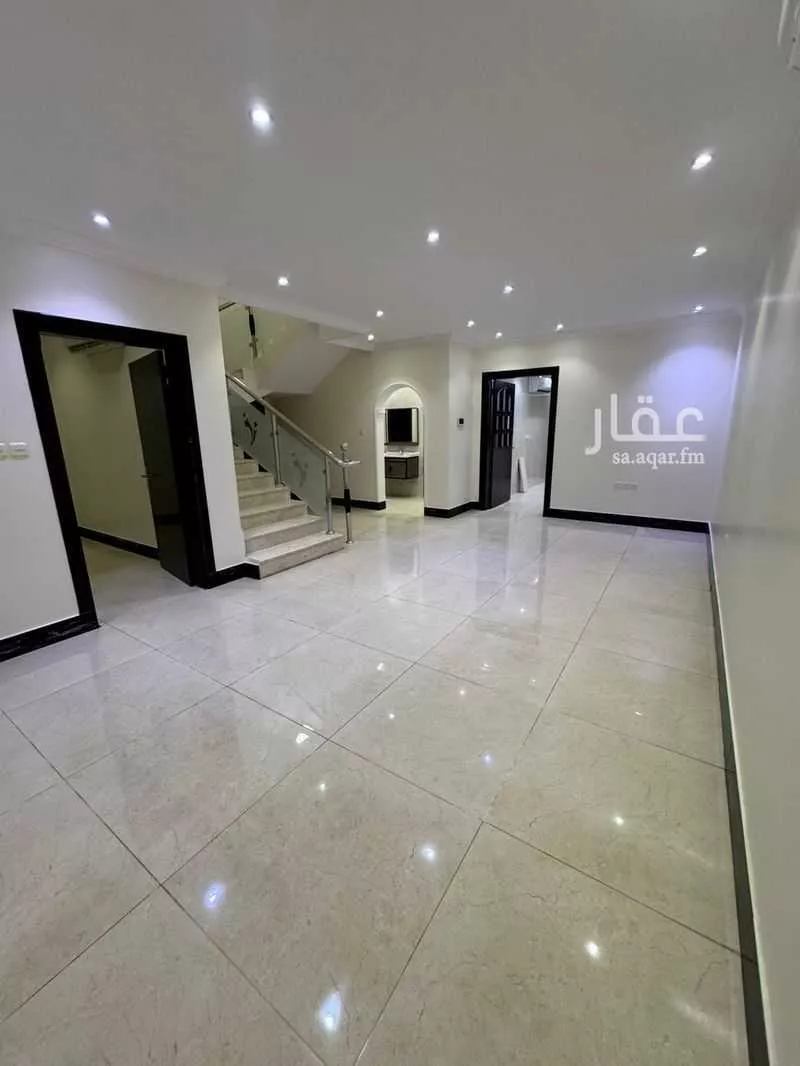 8 bedroom villa in Al Wahah 16