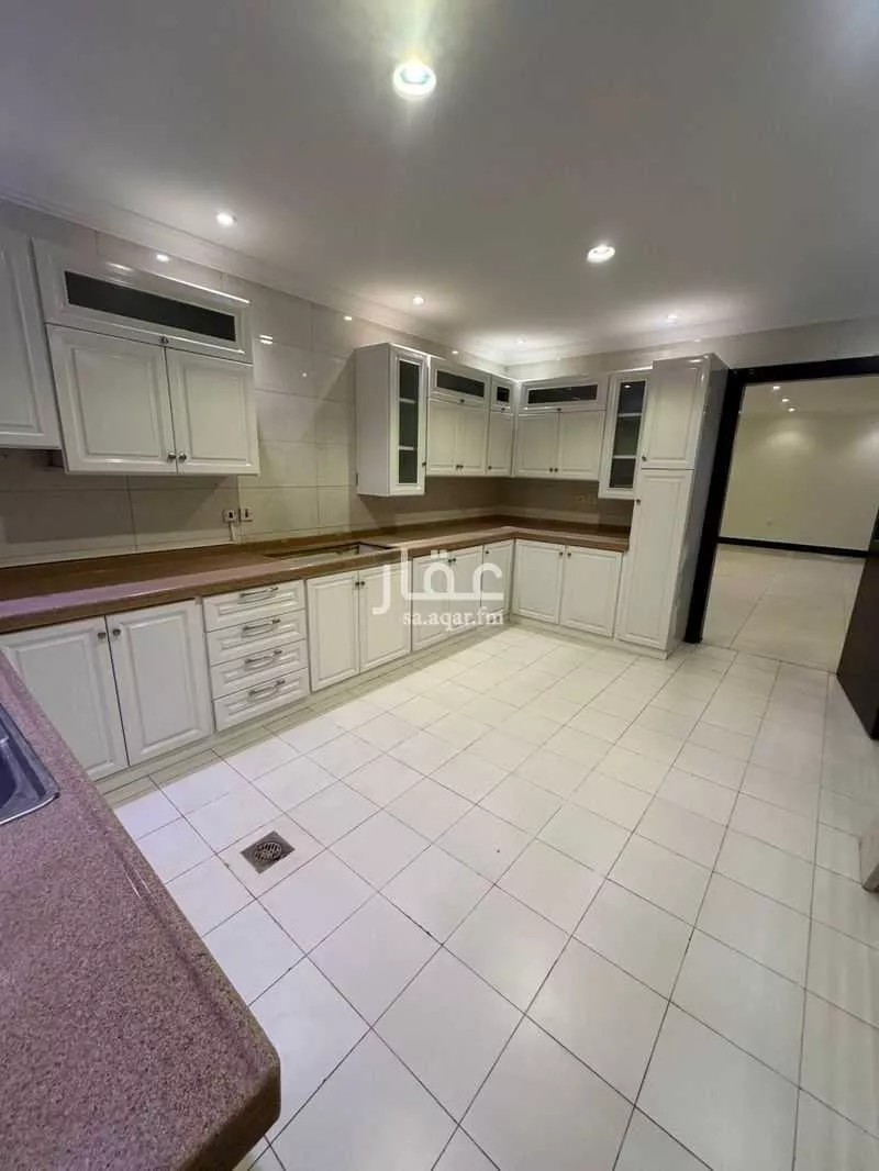 8 bedroom villa in Al Wahah 22