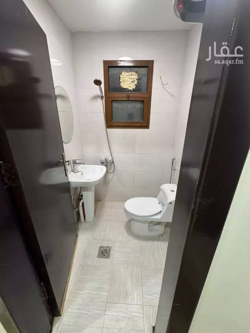 8 bedroom villa in Al Wahah 27