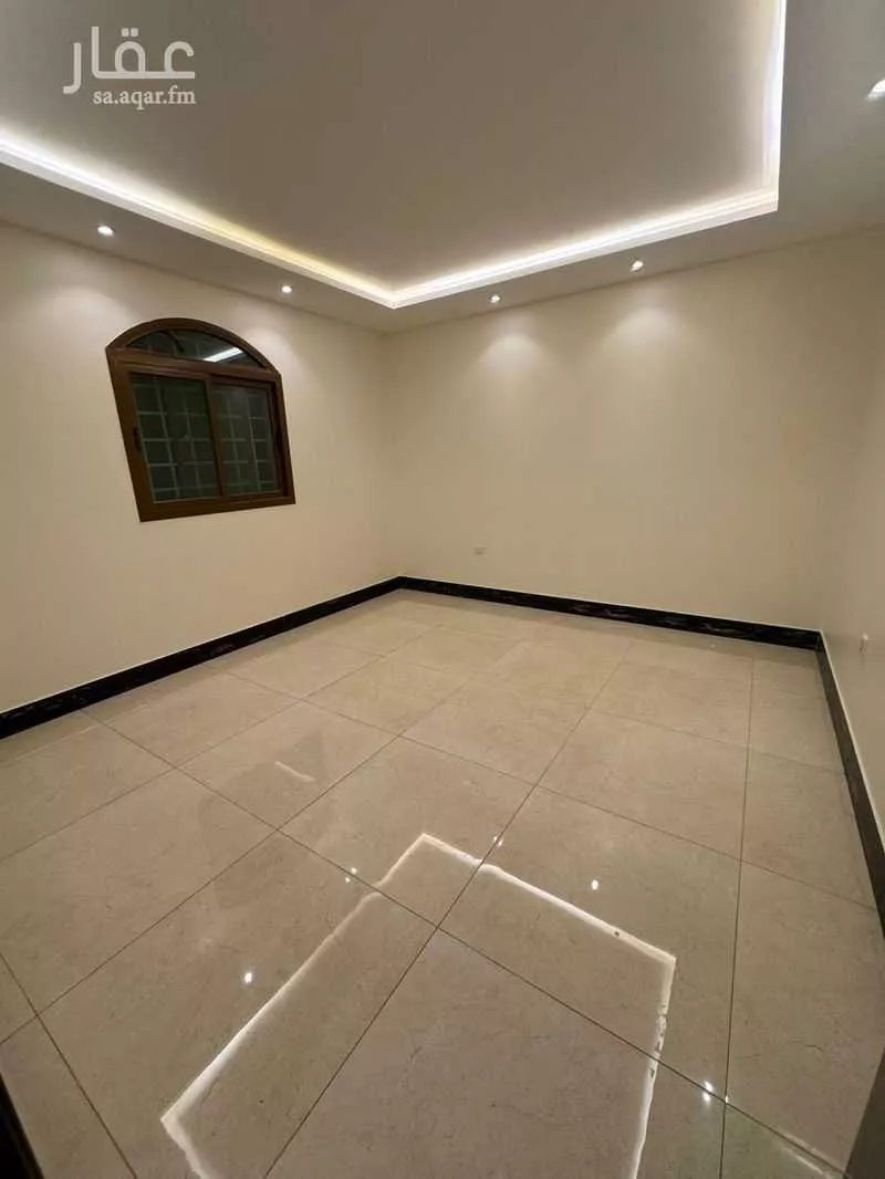 8 bedroom villa in Al Wahah 28