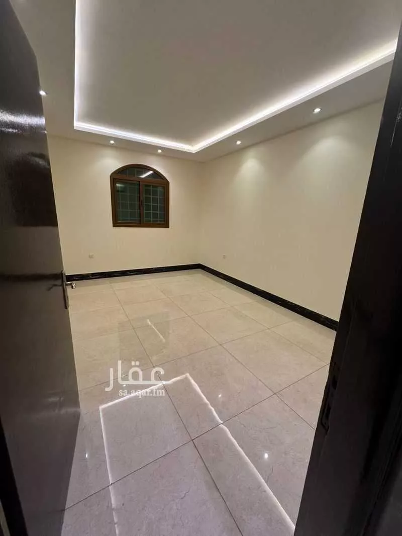 8 bedroom villa in Al Wahah 34
