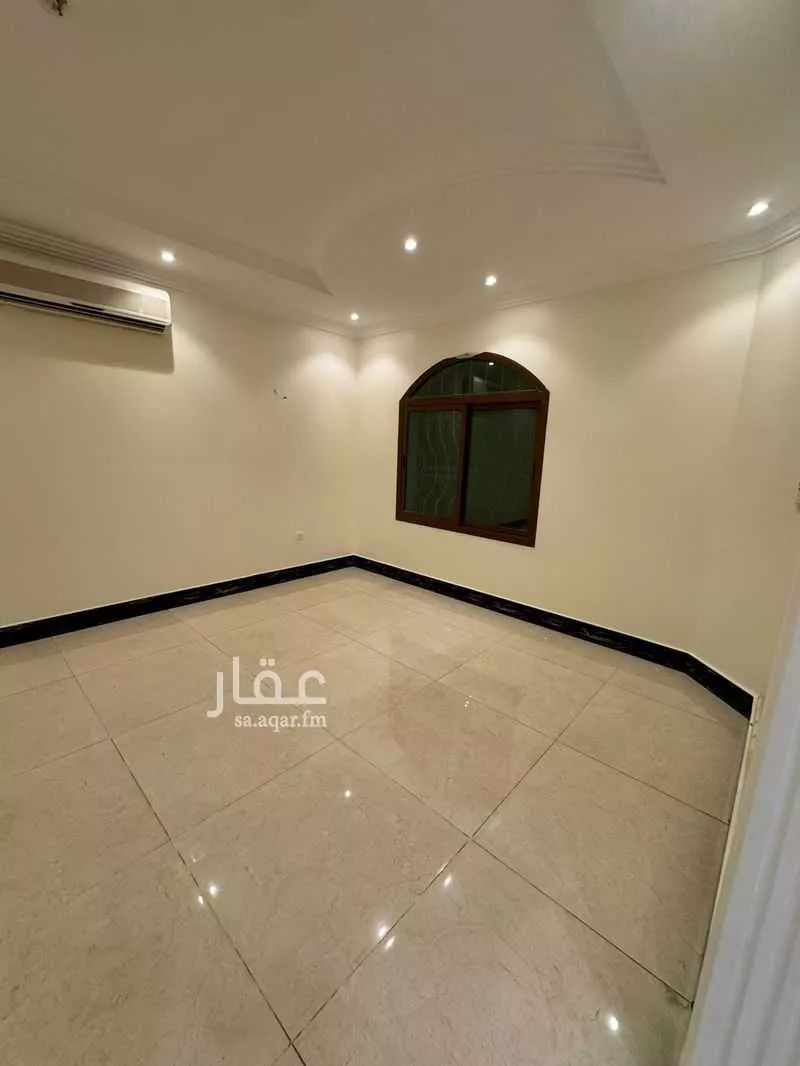 8 bedroom villa in Al Wahah 9