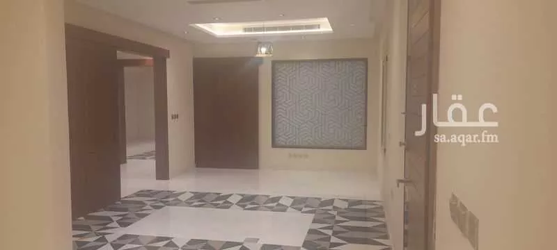 فيلا 6 غرف في النخيل 7