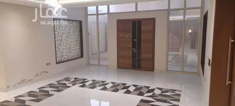 فيلا 6 غرف في النخيل 8