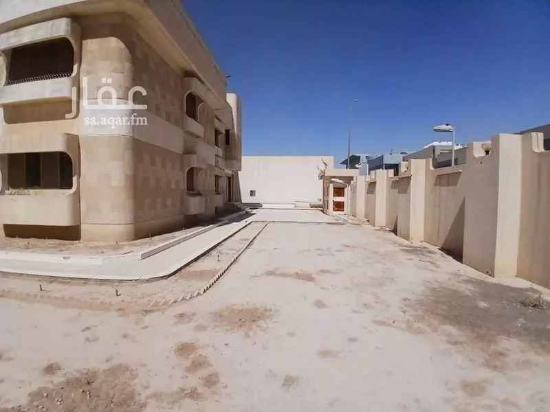 7 bedroom villa in Al Mathar Ash Shamali 7