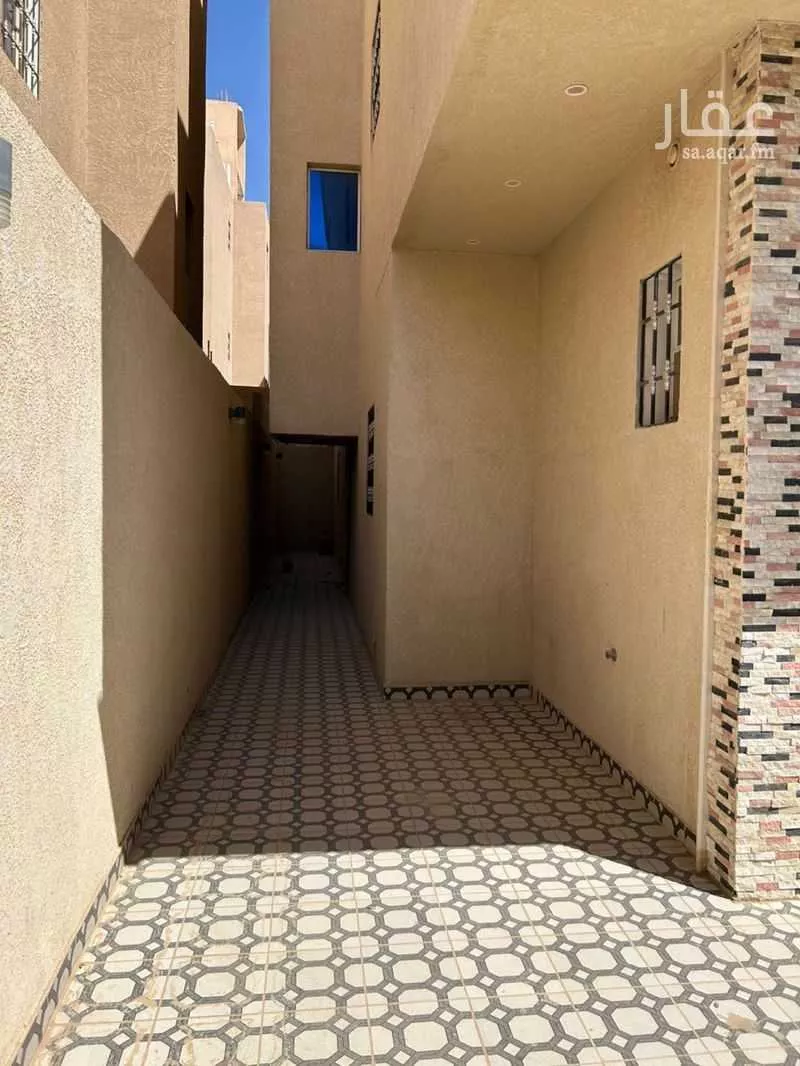 فيلا 4 غرف في ظهرة لبن 4