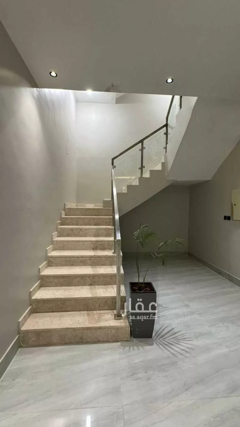 4 bedroom villa in Al Rimal 13