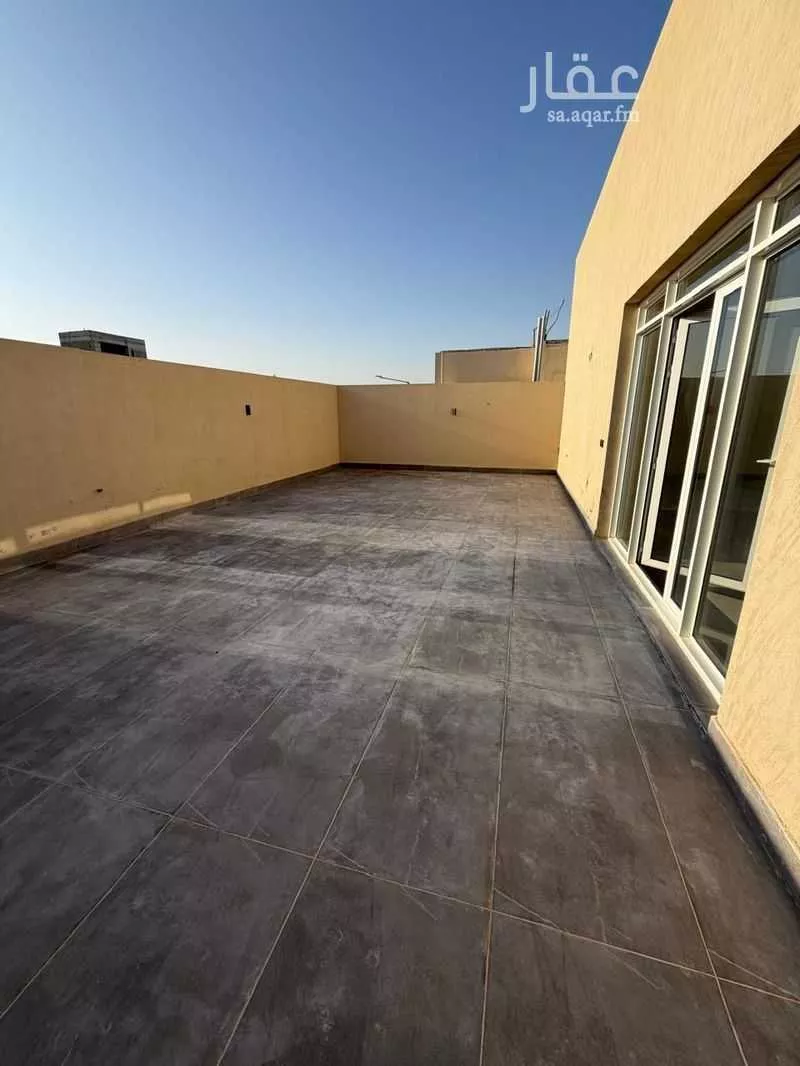 فيلا 6 غرف في النرجس 10