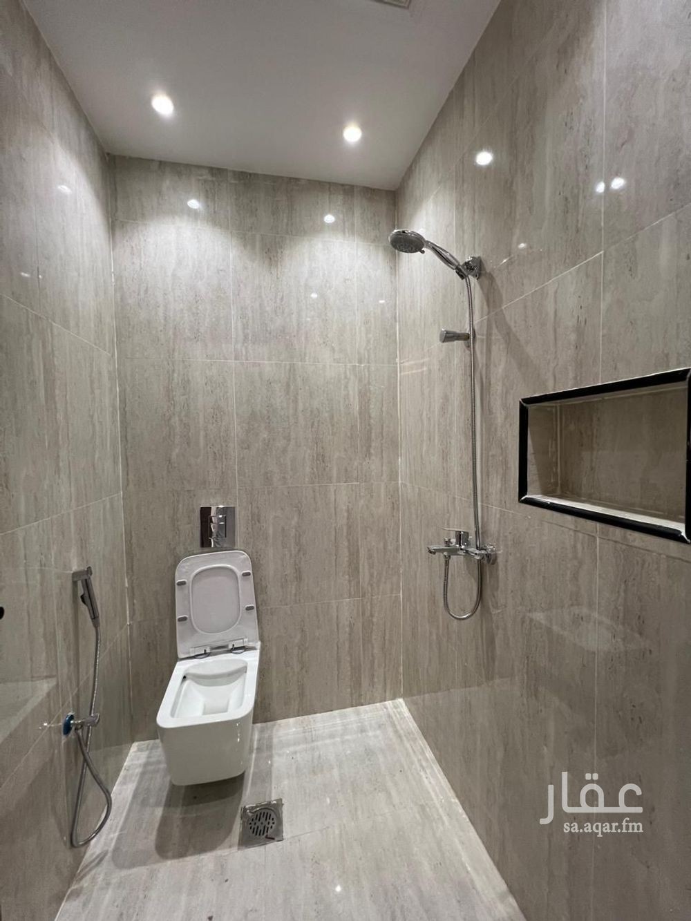 3 bedroom apartment in Okaz, Riyadh 17
