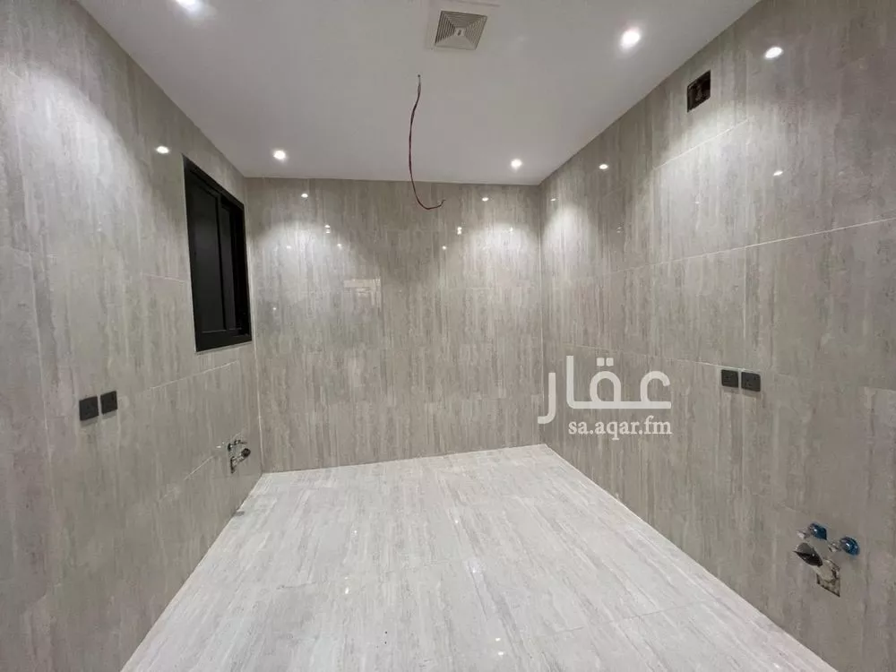 شقة 3 غرف في عكاظ 12