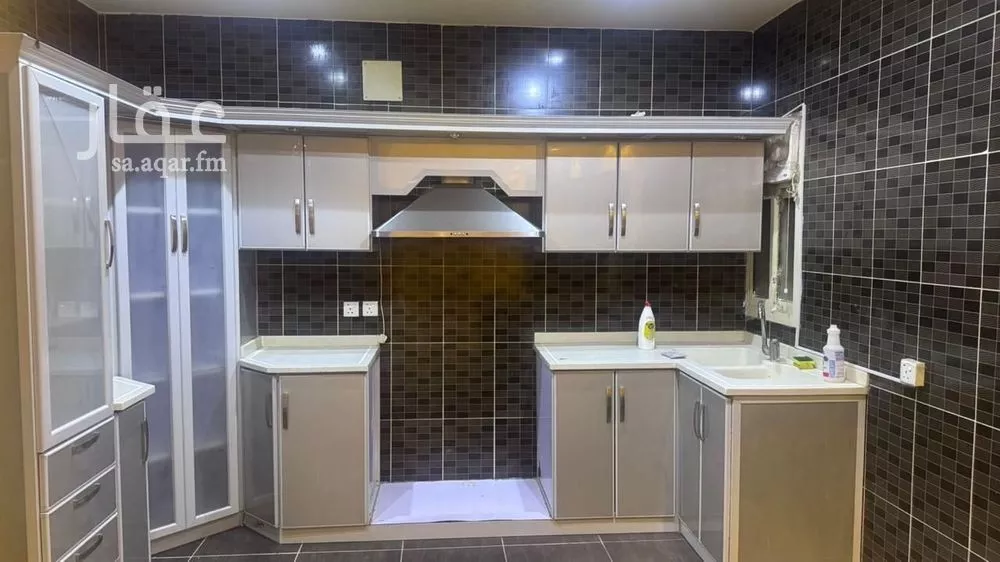 2 bedroom apartment in Al Malqa 2