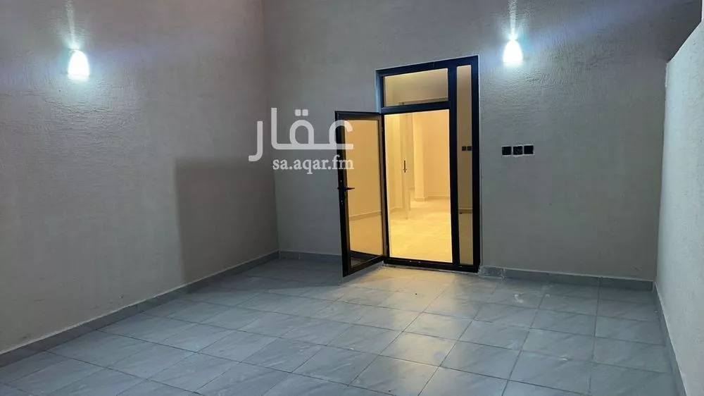 شقة 4 غرف في الشرق 11