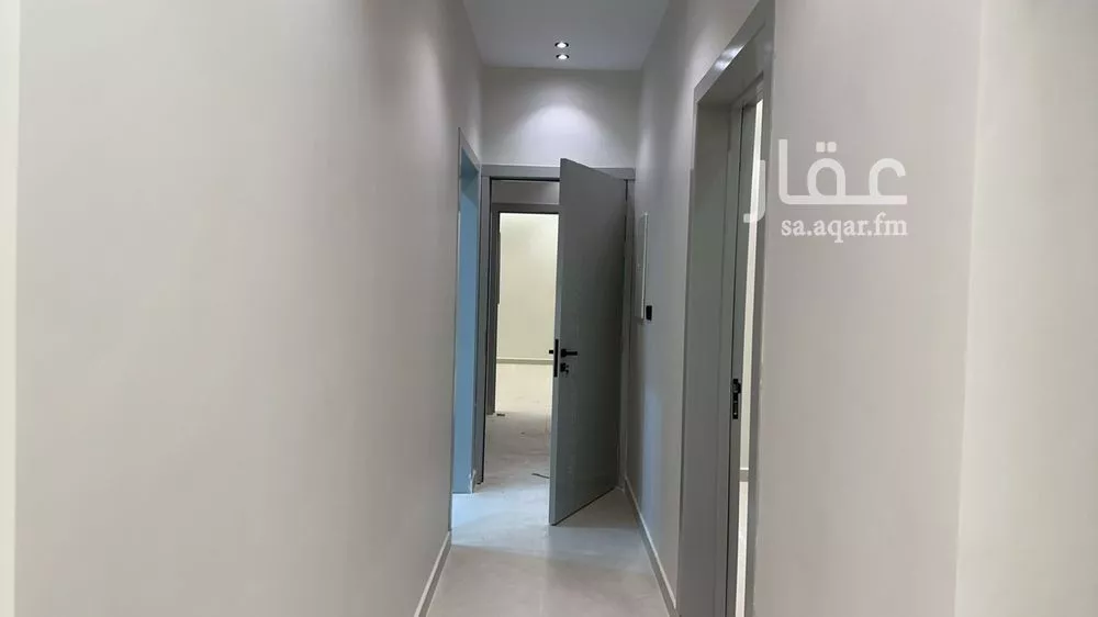 شقة 4 غرف في الشرق 6