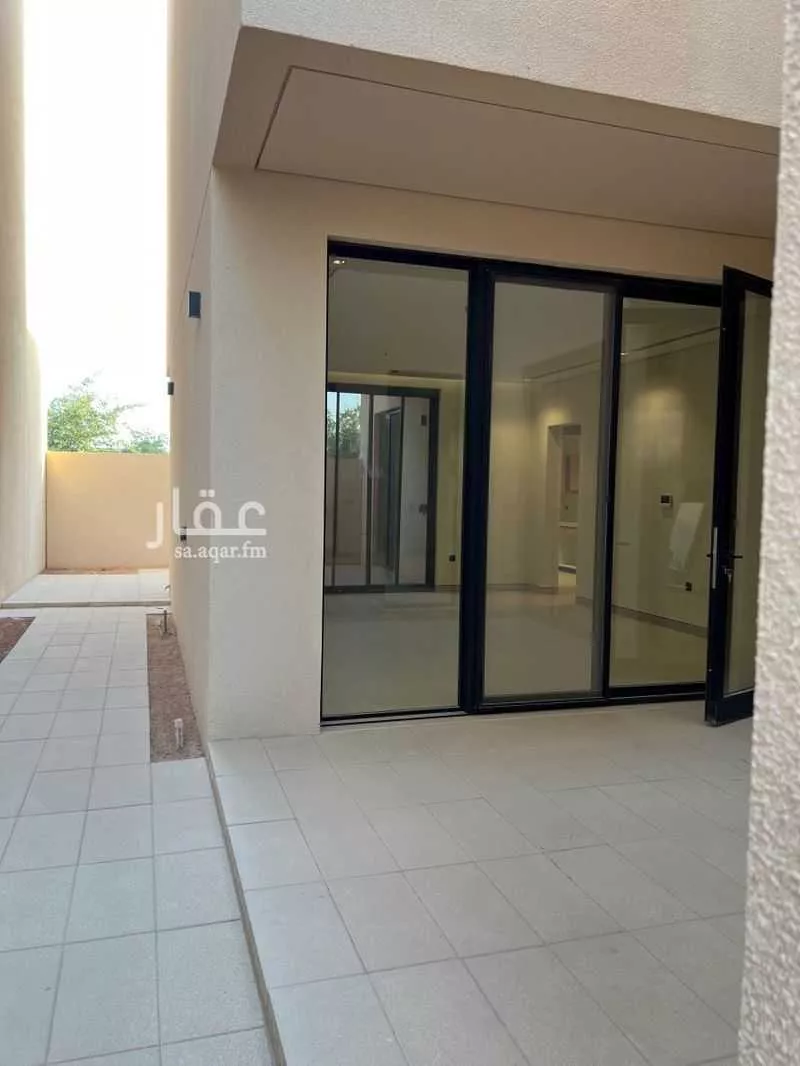 4 bedroom villa in Sidrah 4