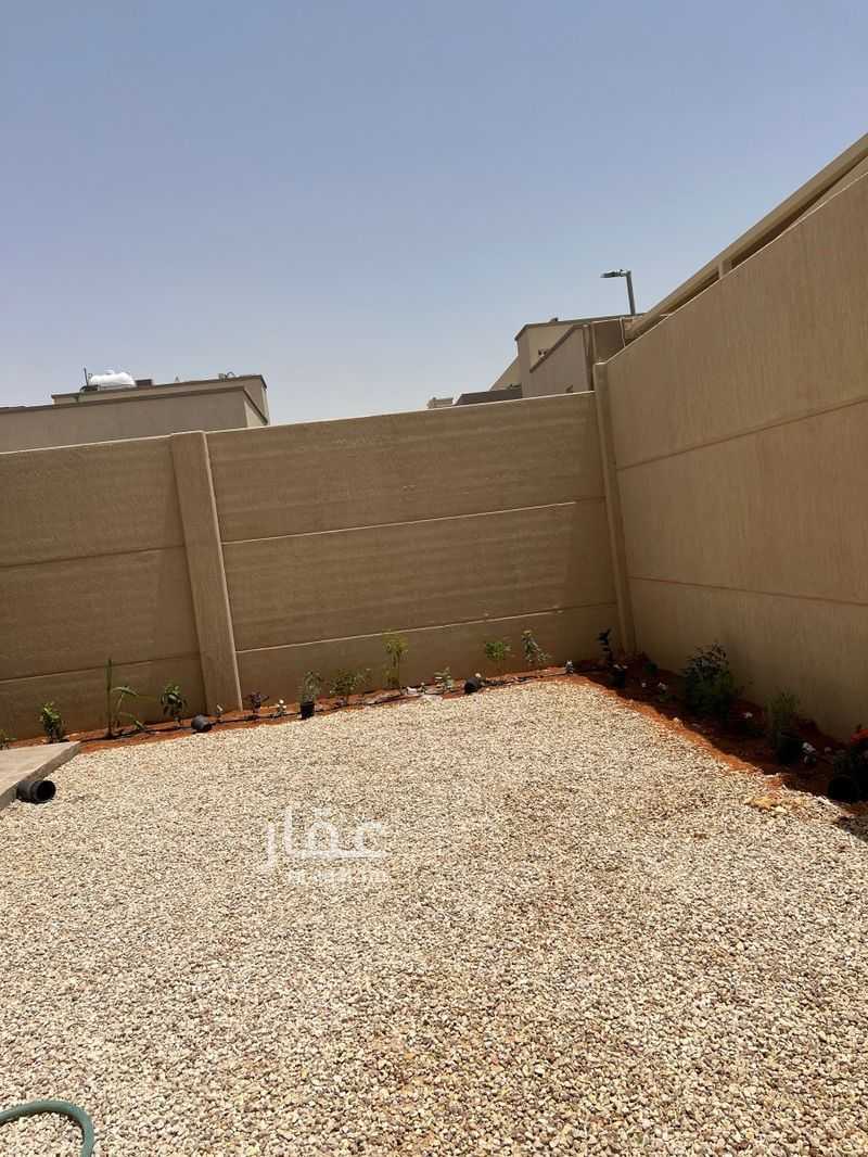 4 bedroom villa in Khuzam, Riyadh 3