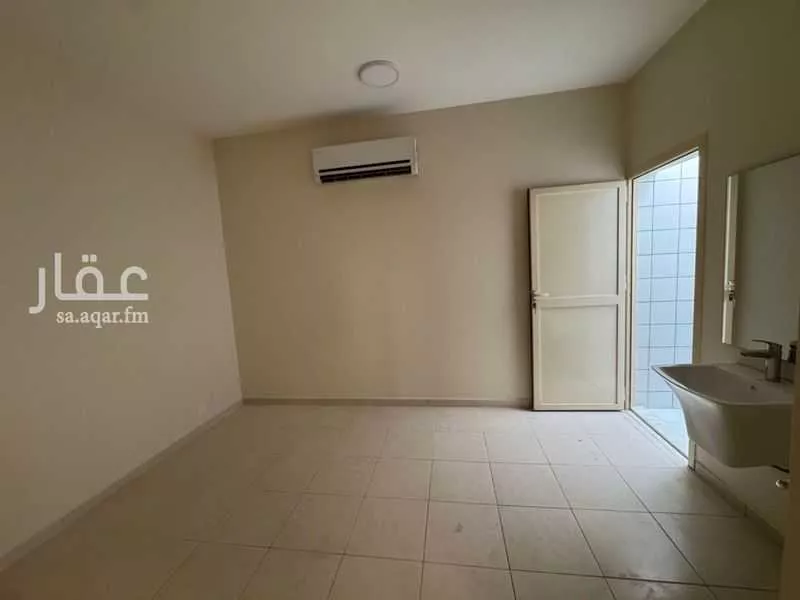 فيلا 5 غرف في الياسمين 29