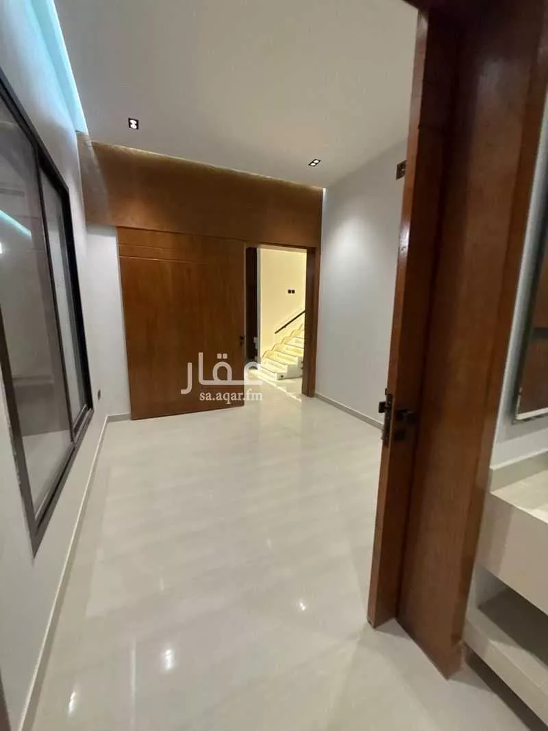 فيلا 7 غرف في الجنادرية 7