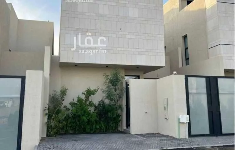 فيلا 5 غرف في العارض 3