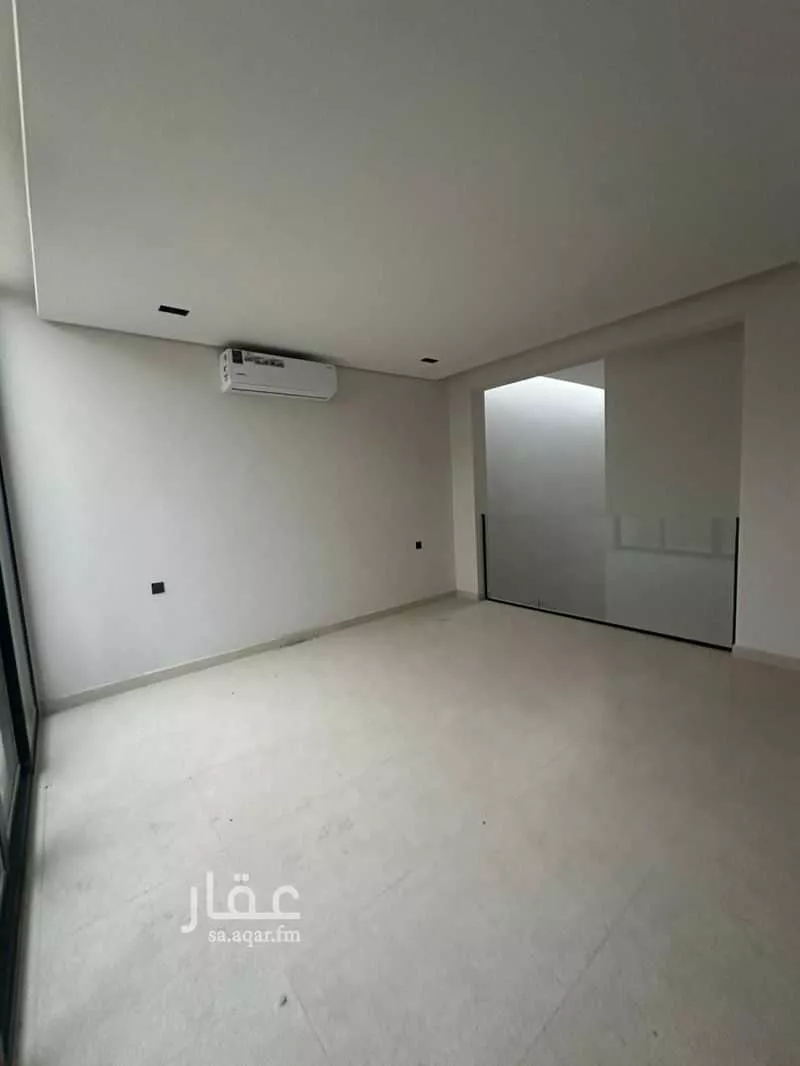 فيلا 5 غرف في العارض 6