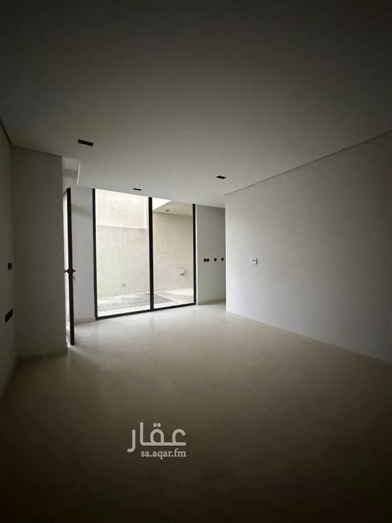 فيلا 5 غرف في العارض 9
