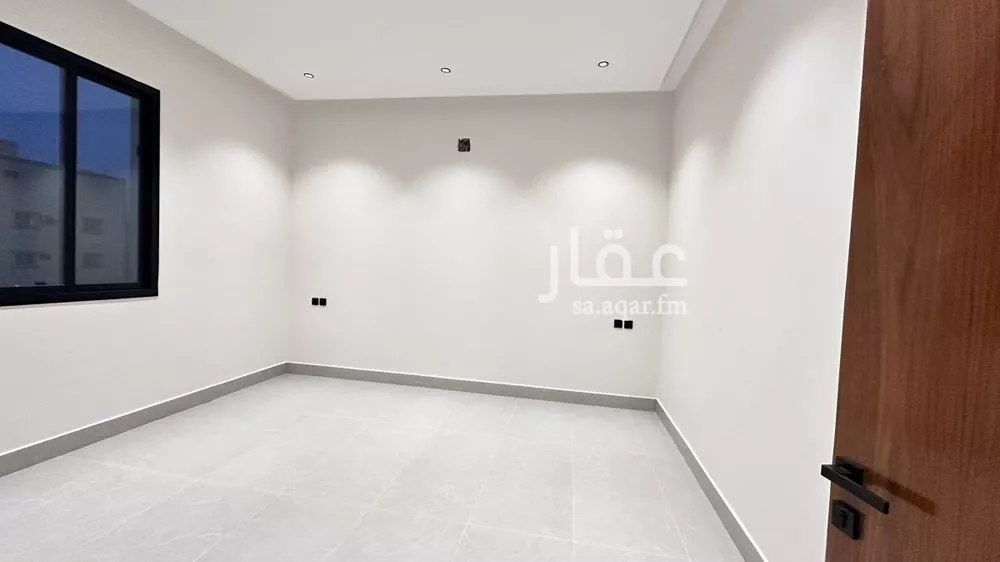 5 bedroom apartment in Al Marwa 2
