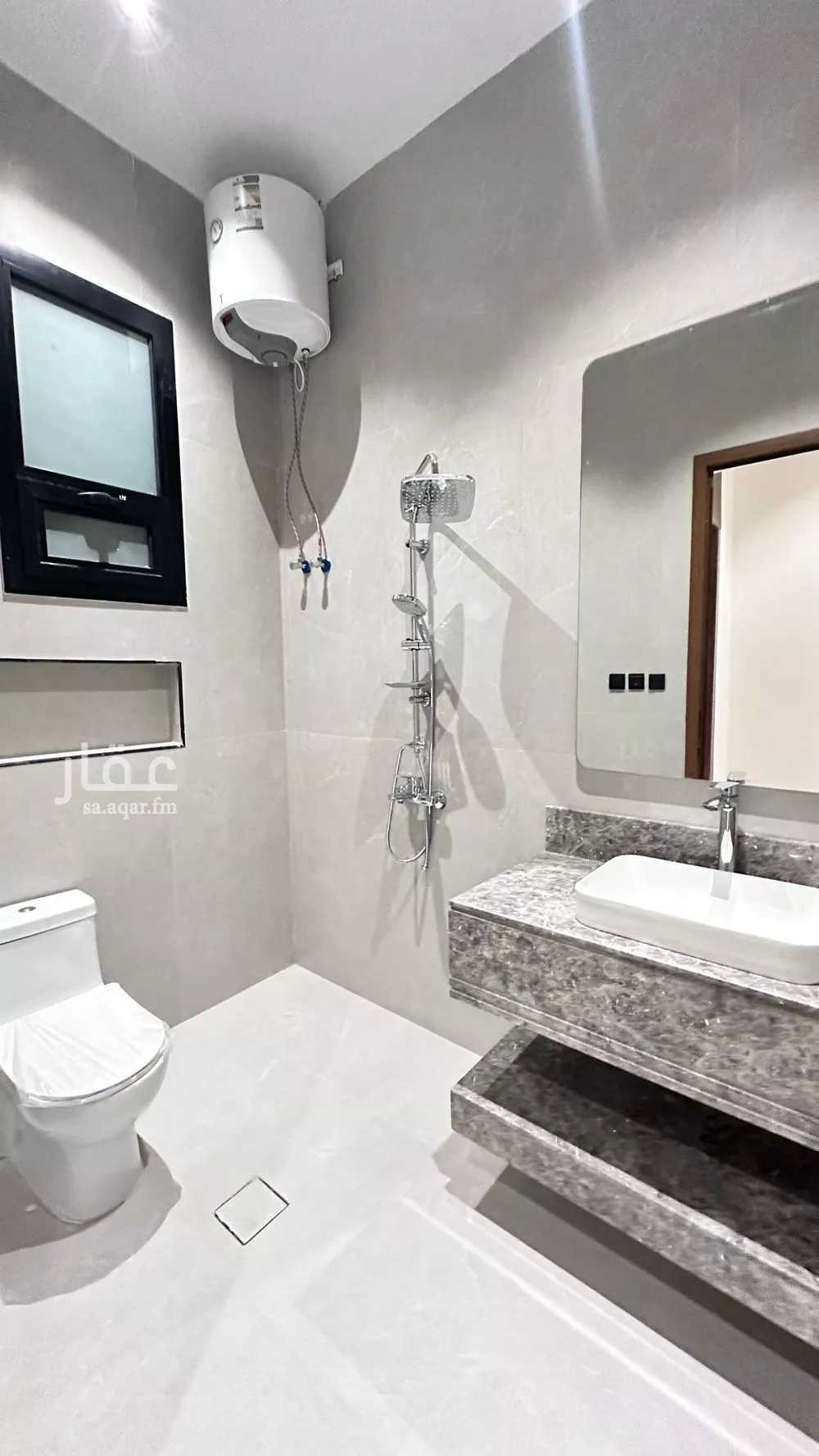 5 bedroom apartment in Al Marwa 4