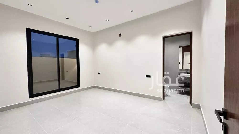 5 bedroom apartment in Al Marwa 5